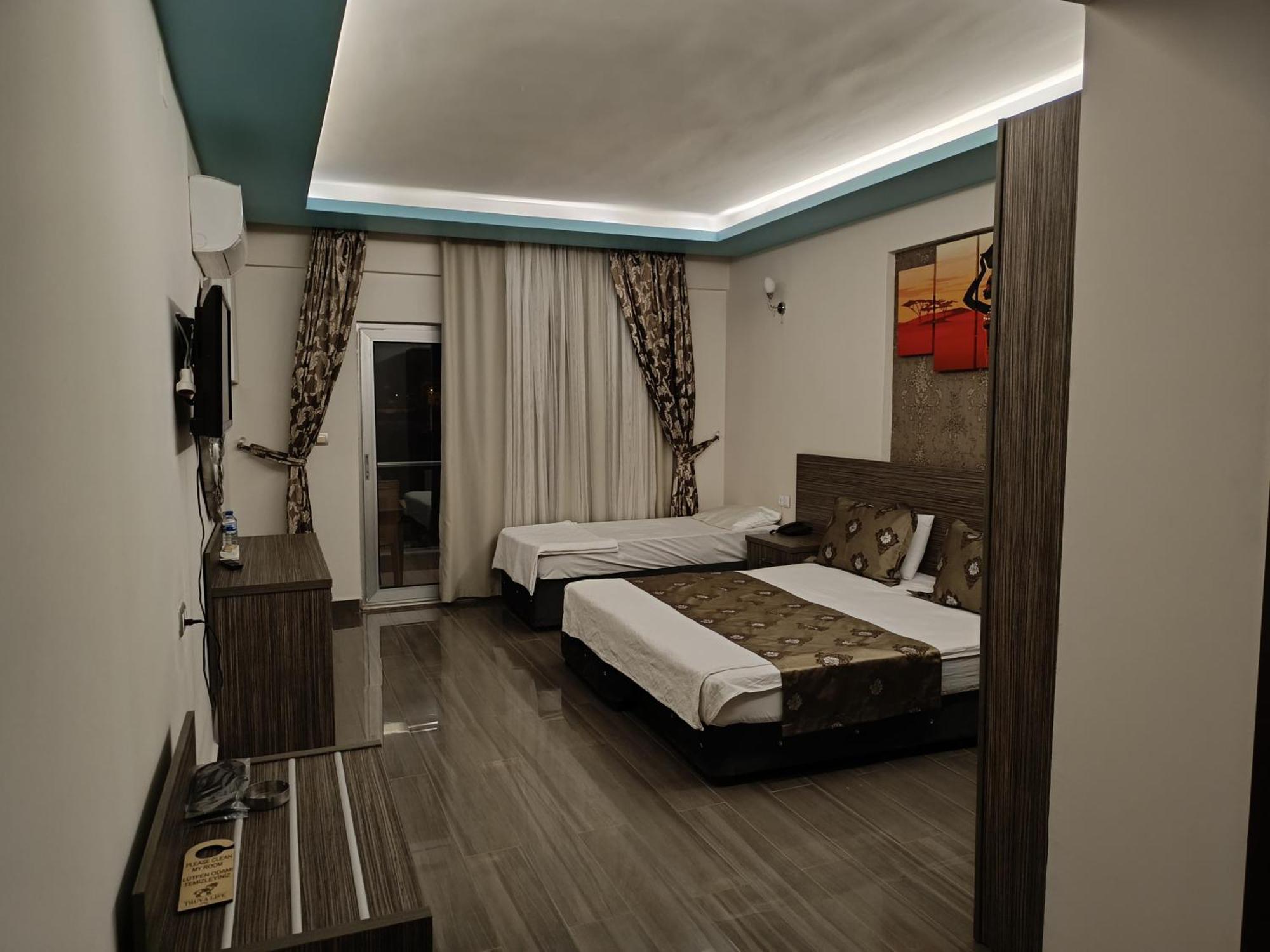 Truva Life Hotel Samandag Exterior photo
